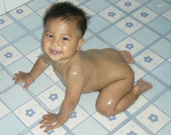 10 months old baby crawling
