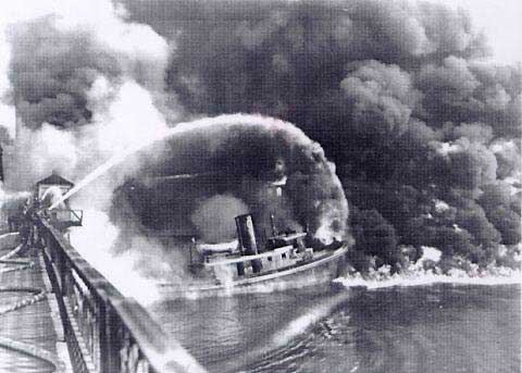 Cuyahoga River on fire in 1969